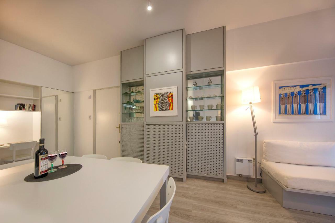 Artistic Apartment Next To Everything Atenas Exterior foto